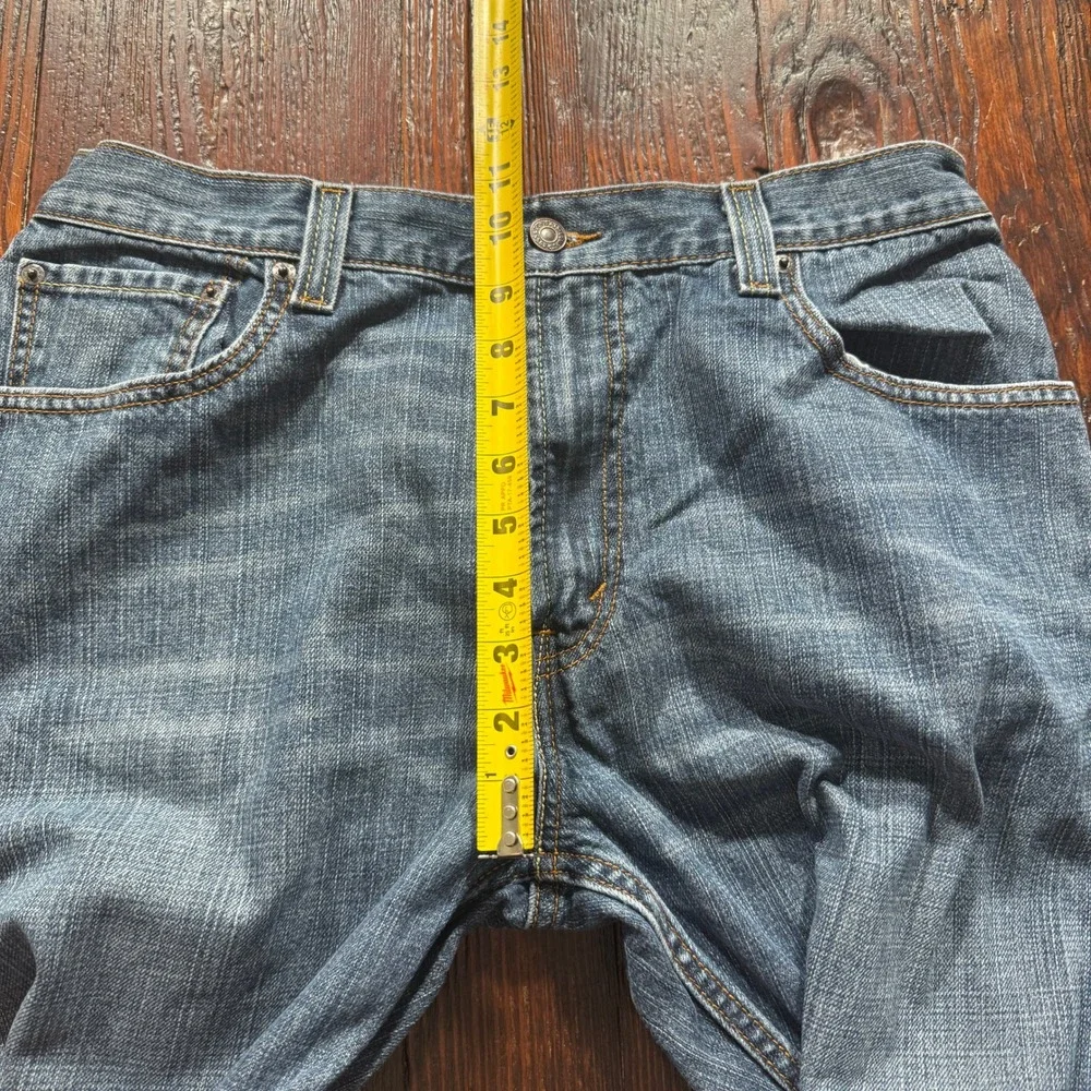 Vintage Levis 559 Jeans Mens 33x32 Blue Relaxed Straight Y2K Dark Wash Whiskers